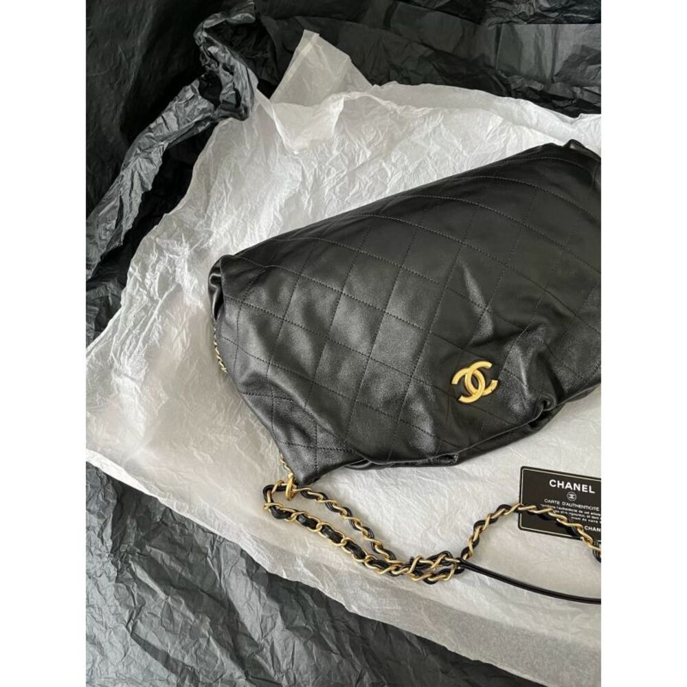 Chanel Women Pre-Loved Bag Very Good Condition - Picture 8 of 9